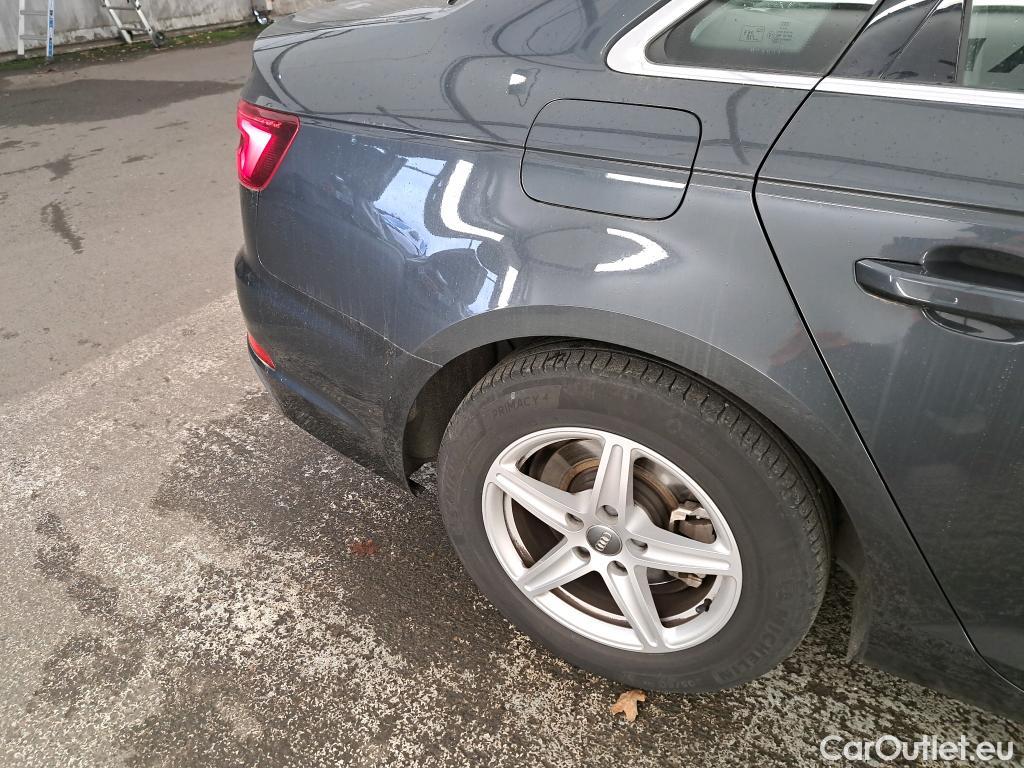  Audi  A4  Berline 35 TDI Business Line 2.0 TDI 150CV BVA7 E6 #6