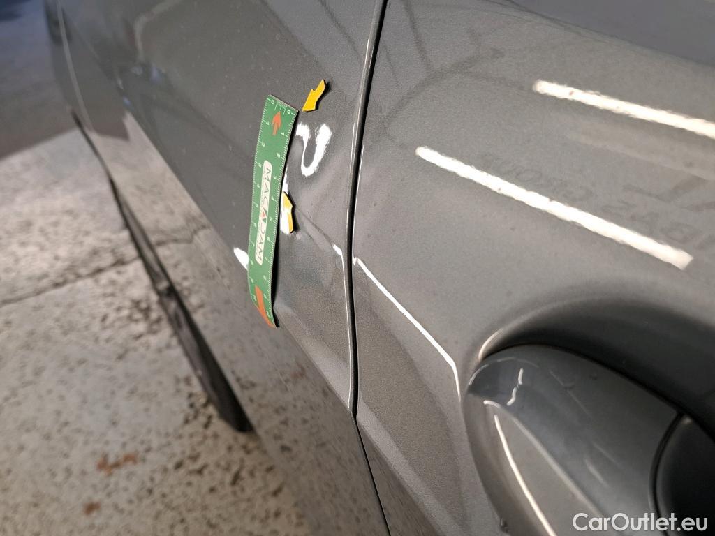  Bmw  Serie 1 BMW Série 1 / 2019 / 5P / Berline 116i DKG7 Business Design #5