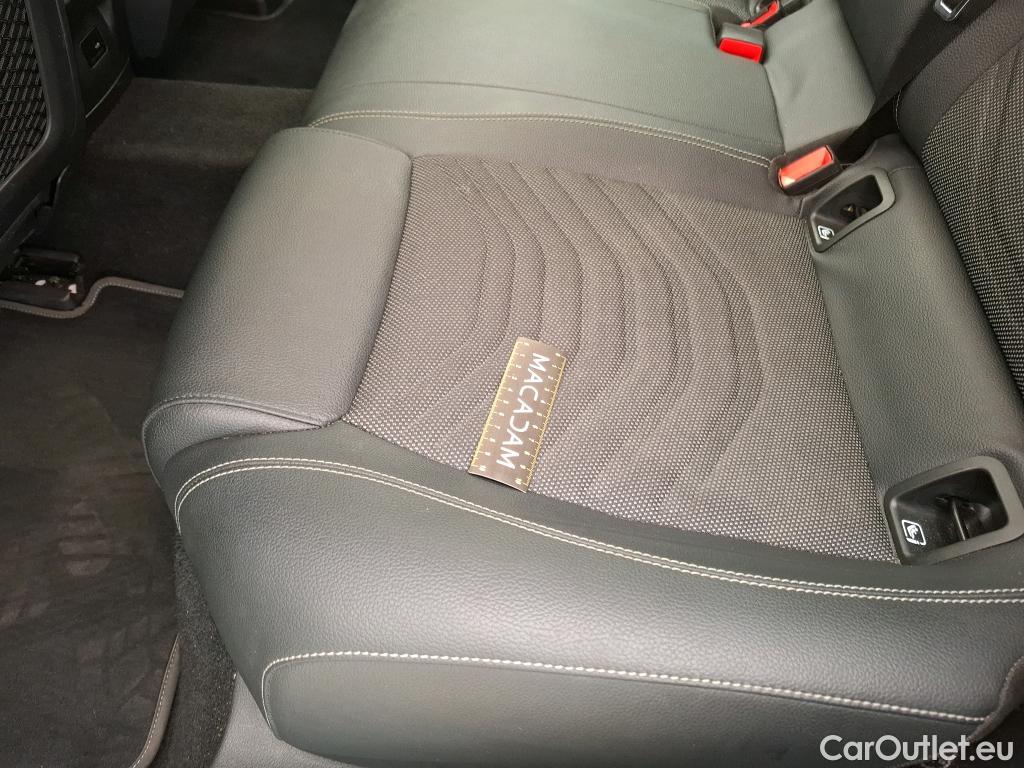  Mercedes  A-Klasse MERCEDES-BENZ Classe A Compact / 2018 / 5P / Berline A 250 e Business Line 8G-DCT #24