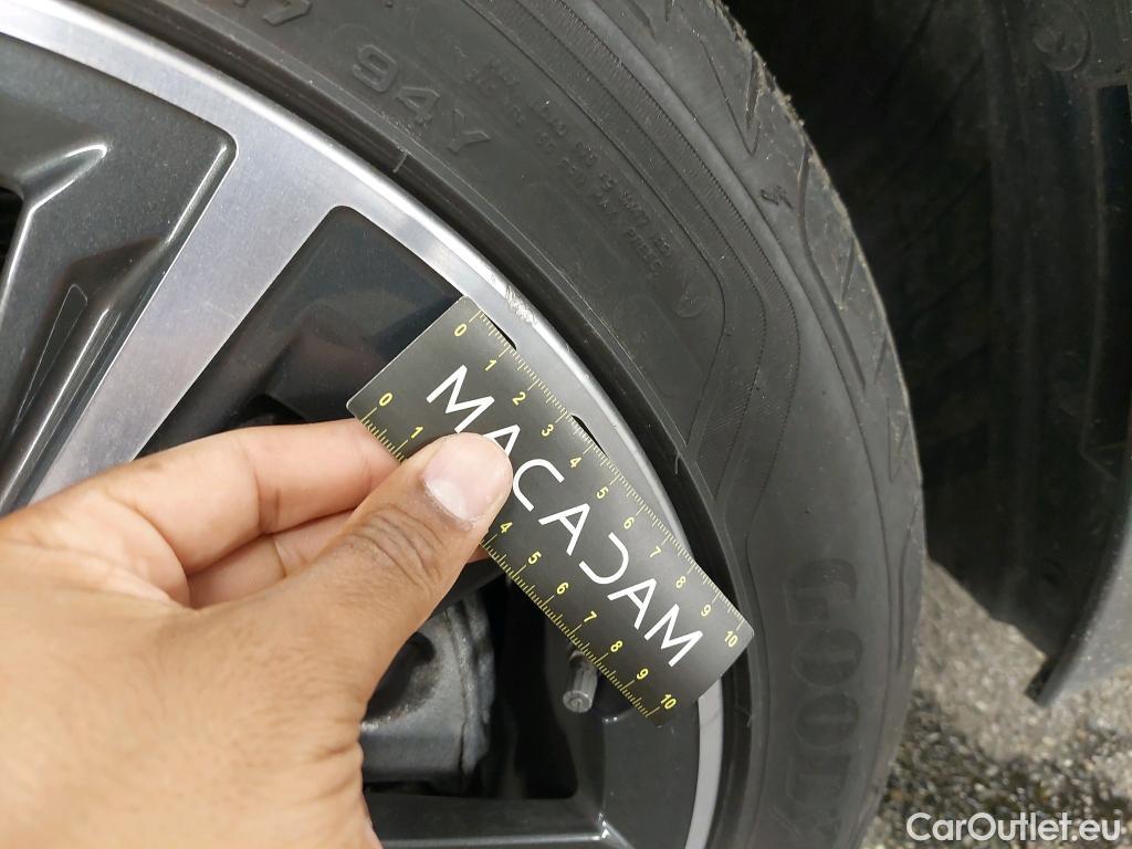  Bmw  Serie 1 1 Berline 116 d Business Design 1.5 115CV BVA7 E6d #3