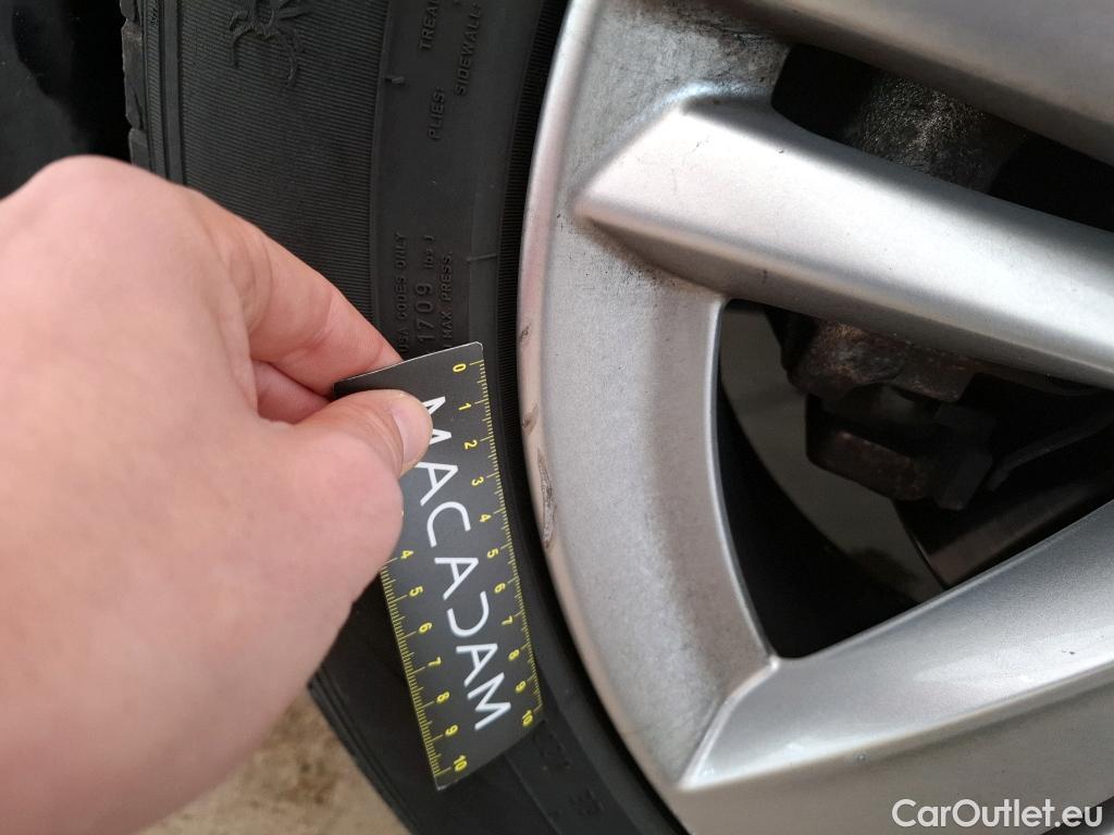  Opel   Grandland X Grandland X Elegance Business 1.5 130CV BVA8 E6d #27