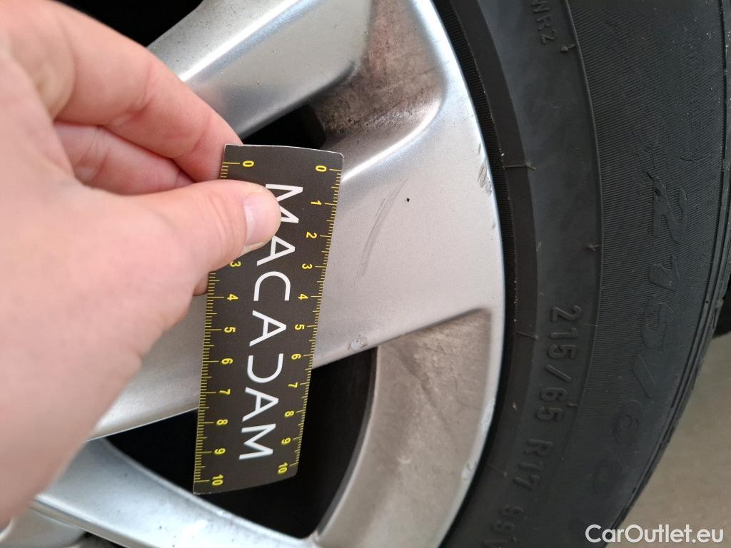  Opel   Grandland X Grandland X Elegance Business 1.5 130CV BVA8 E6d #24