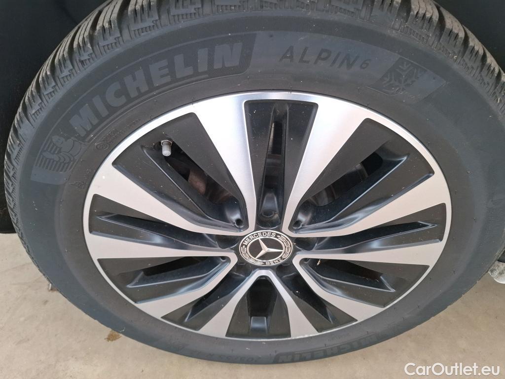  Mercedes  A-Klasse MERCEDES-BENZ Classe A Compact / 2018 / 5P / Berline A 250 e Business Line 8G-DCT #15