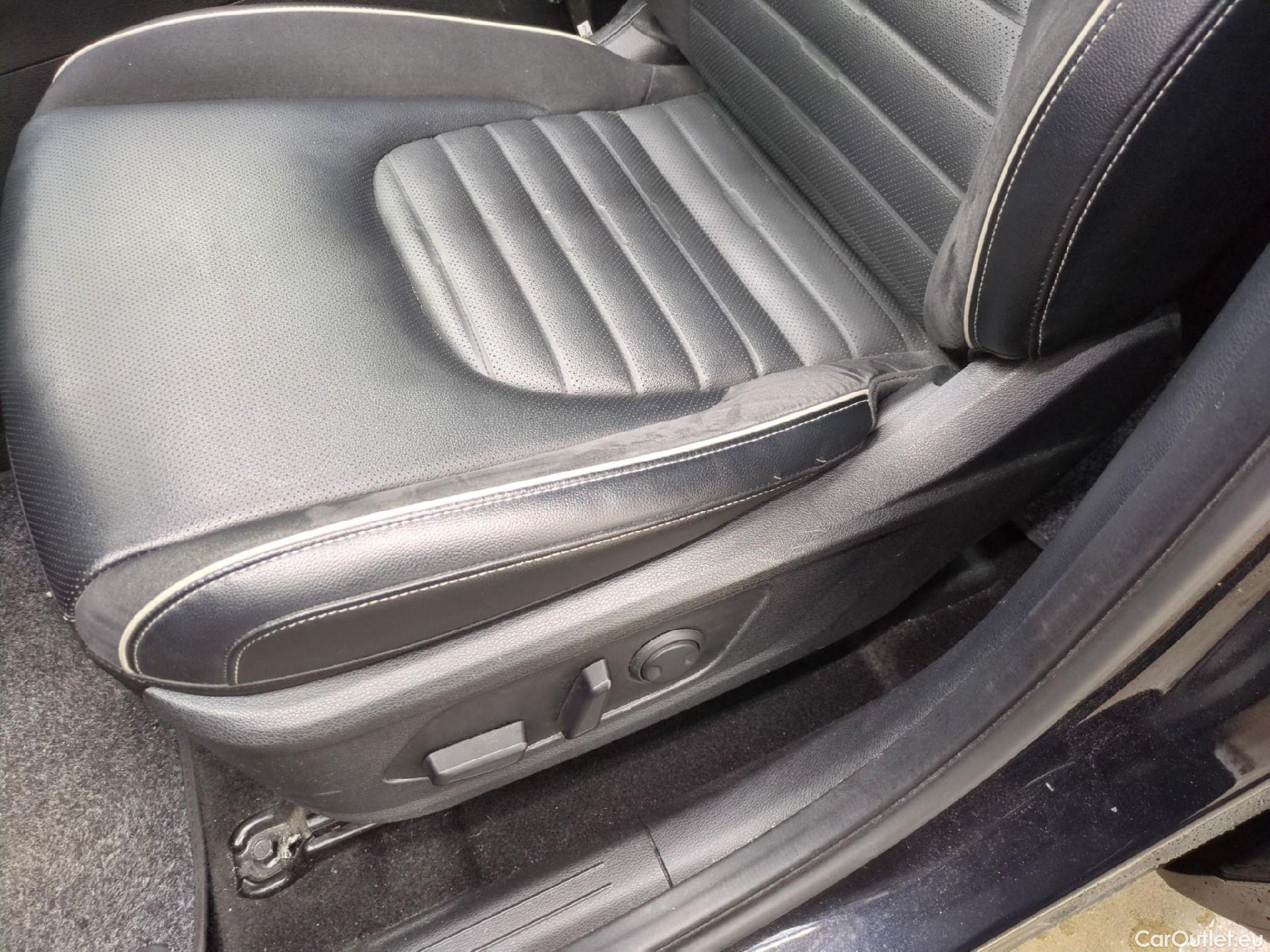  KIA  Sportage KIA  / 2021 / 5P / SUV 1.6 T-GDI 265 PHEV AUTO 4WD GT-L PREM BU #5