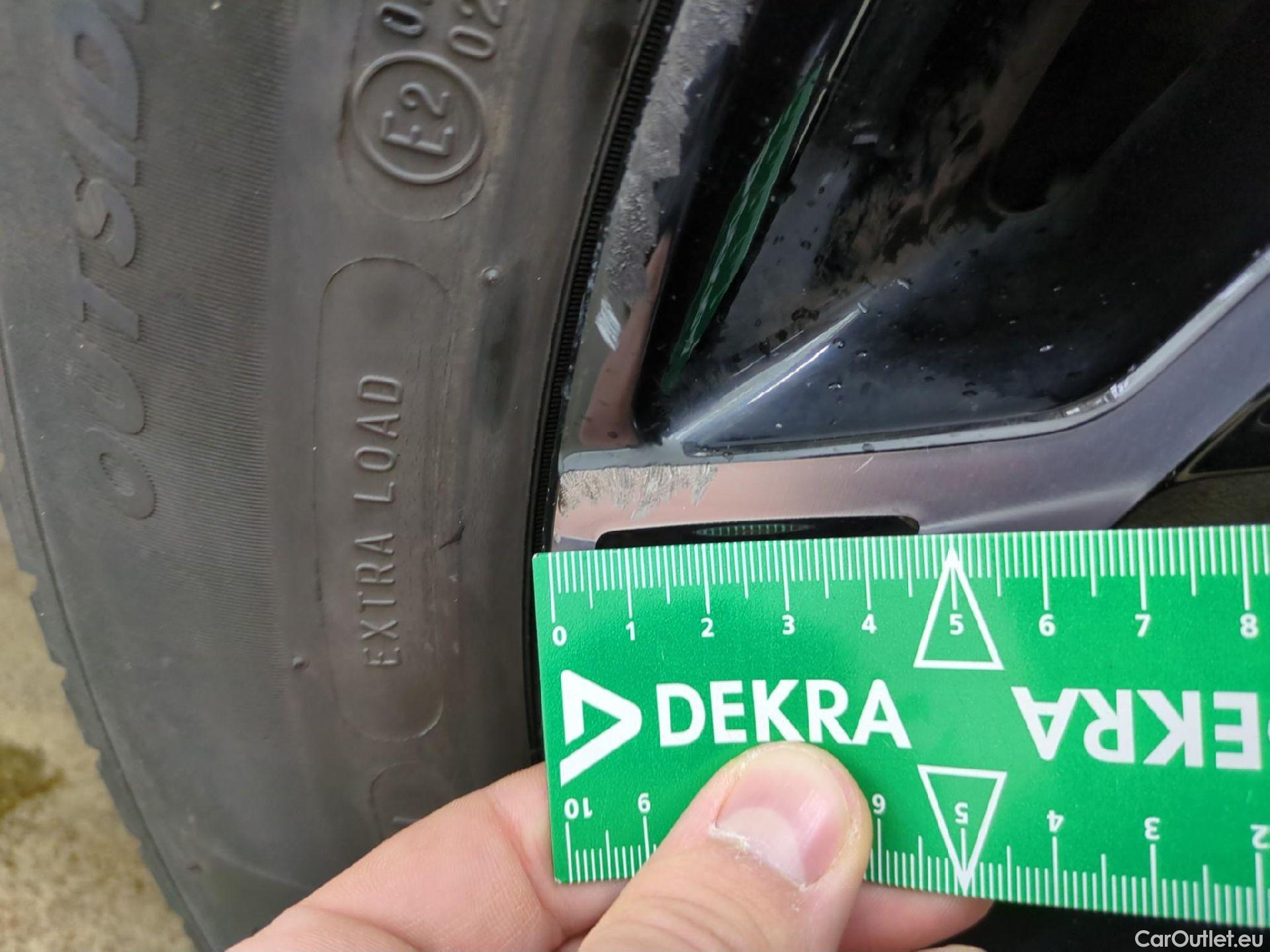  KIA  Sportage KIA  / 2021 / 5P / SUV 1.6 T-GDI 265 PHEV AUTO 4WD GT-L PREM BU #7