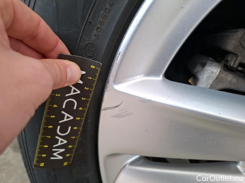  Opel   Grandland X Grandland X Elegance Business 1.5 130CV BVA8 E6d #60