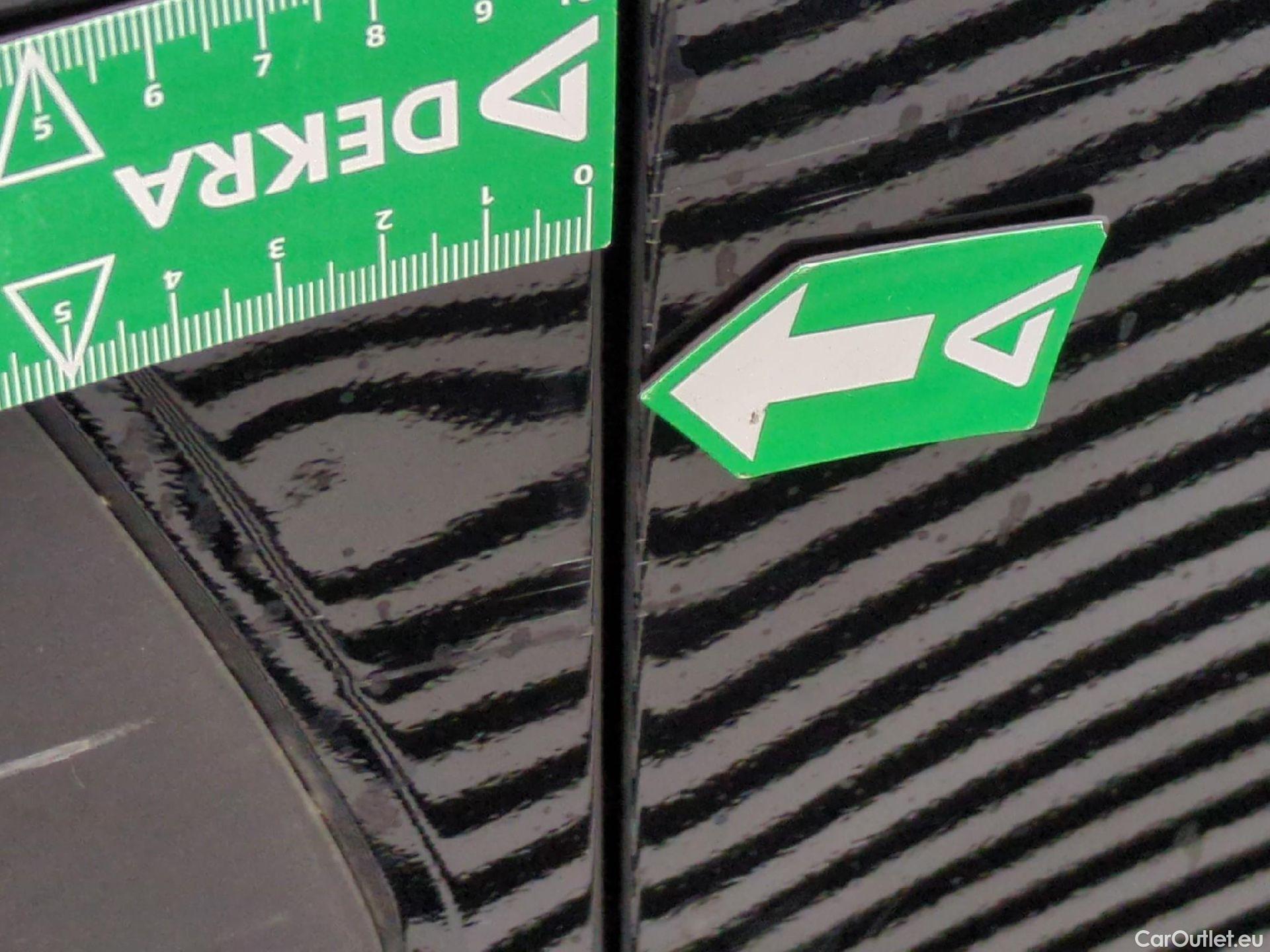  Hyundai  Konna HYUNDAI Kona / 2020 / 5P / SUV 1.0 T-GDI 120 MHEV 48V BUSINESS #39