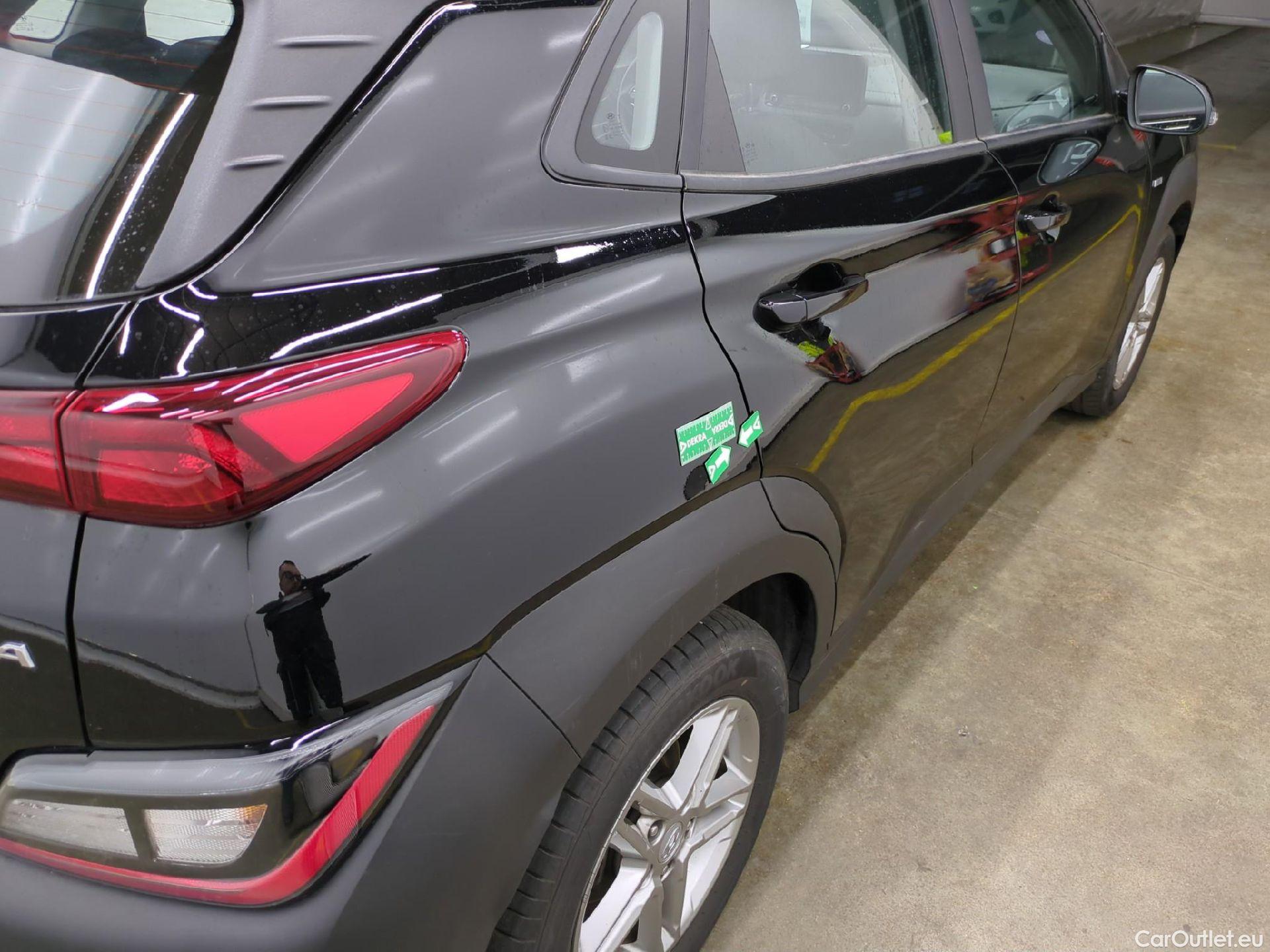  Hyundai  Konna HYUNDAI Kona / 2020 / 5P / SUV 1.0 T-GDI 120 MHEV 48V BUSINESS #26