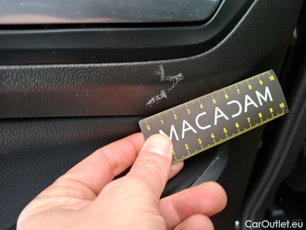  Opel   Grandland X Grandland X Elegance Business 1.5 130CV BVA8 E6d #3