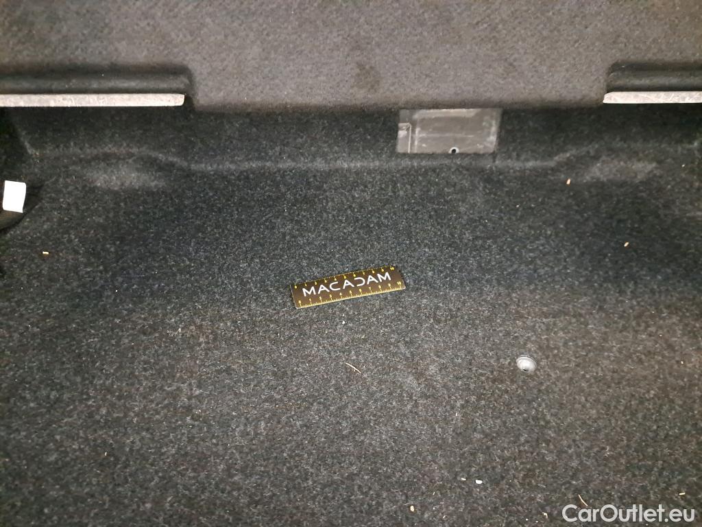  Bmw  X1  sDrive 18 d xLine 2.0 150CV BVA8 E6d #7