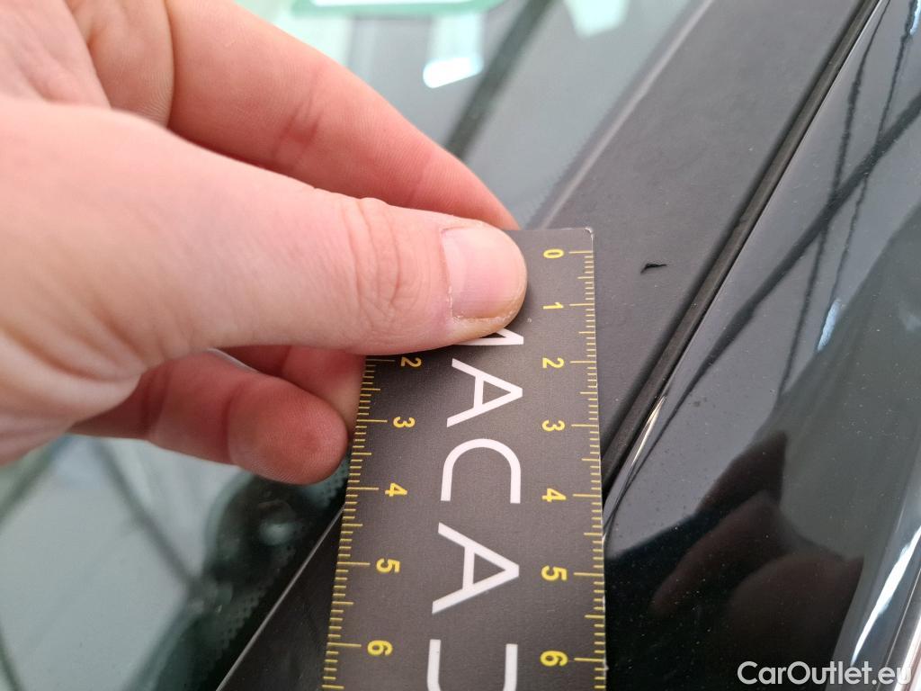  Opel   Grandland X Grandland X Elegance Business 1.5 130CV BVA8 E6d #47