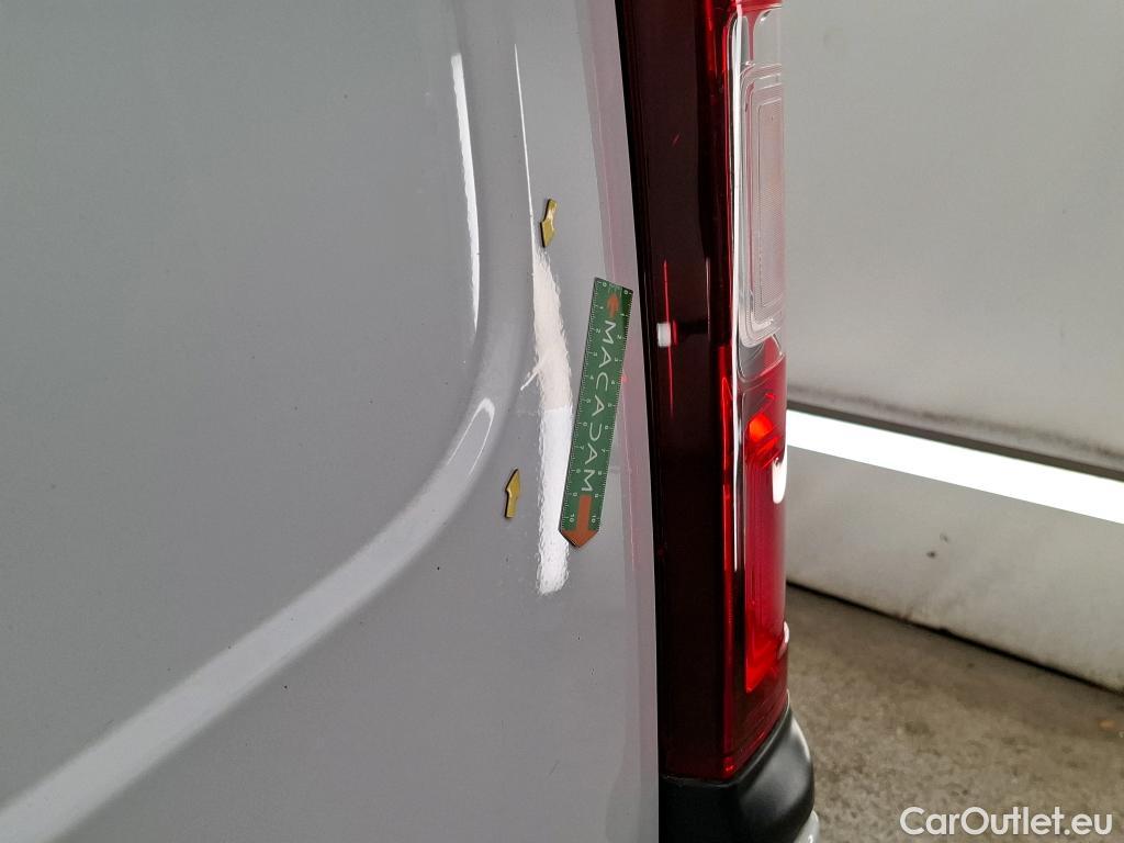  Renault  Trafic  Furgon Grand Confort L1H1 1200 1.6 dCi 125CV BVM6 E6 #11