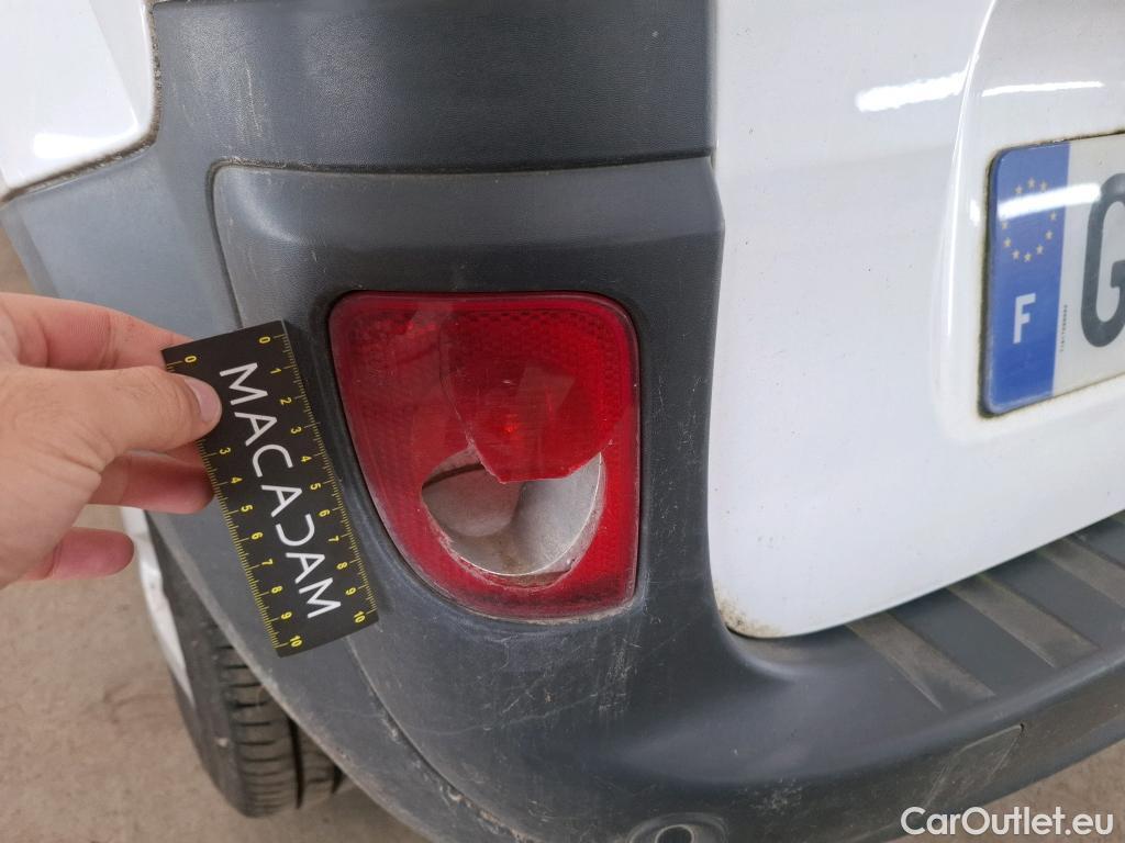  Renault  Kangoo  II Express Maxi Extra (Série Spéciale) 1.5 dCi 95CV BVM6 E6dT #23