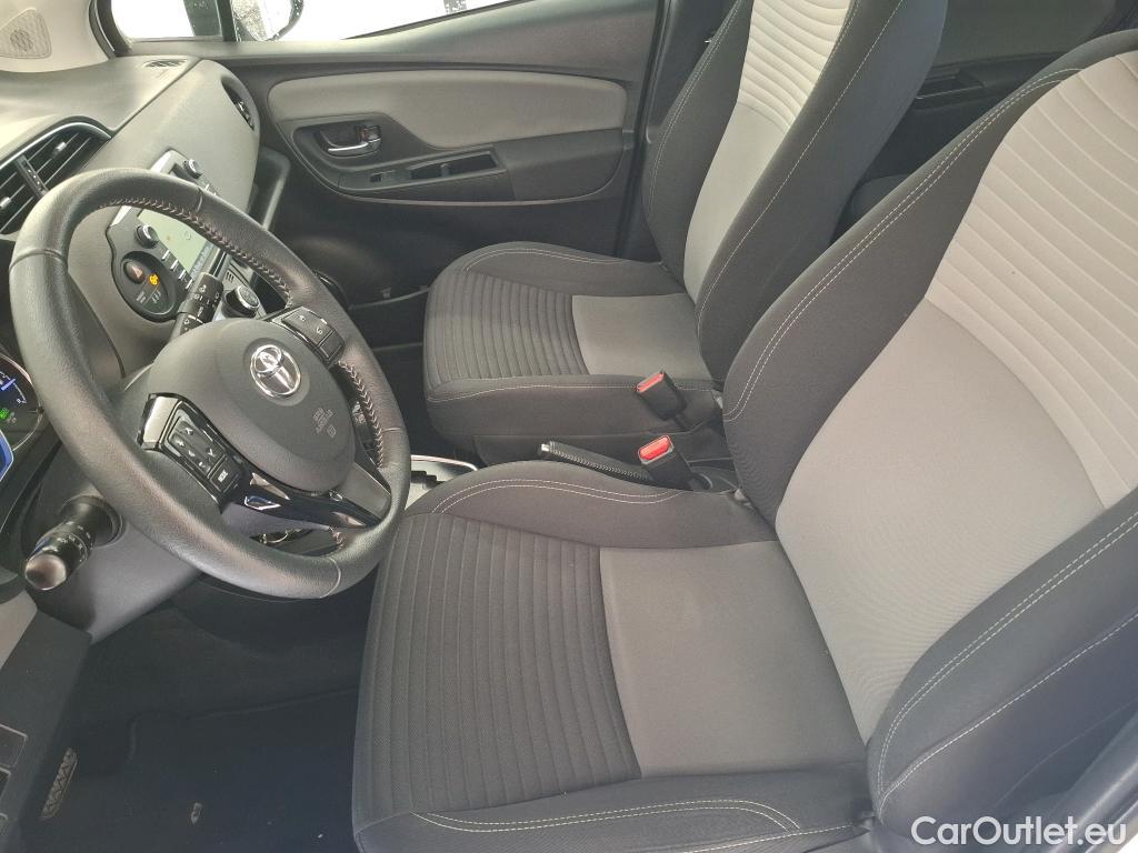  Toyota  Yaris TOYOTA  Hybride 5p Berline 1.5 VVT-I HYBRID France Business #9