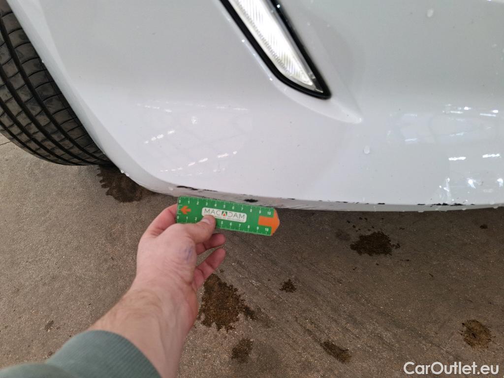  Peugeot  208  Allure Pack 1.2 PureTech 100CV BVA8 E6d #13