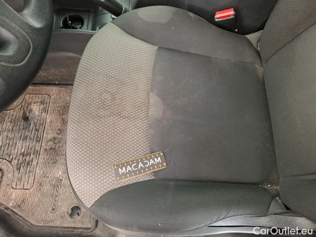  Renault  Kangoo  Express Maxi Extra (Série Spéciale) 1.5 dCi 90CV BVM5 E6 #85