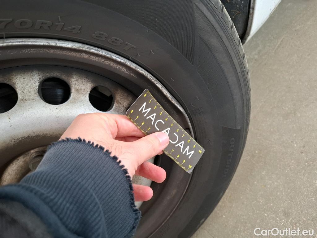  Renault  Kangoo  Express Compact Grand Confort (L0) 1.5 dCi 75CV BVM5 E6 #23