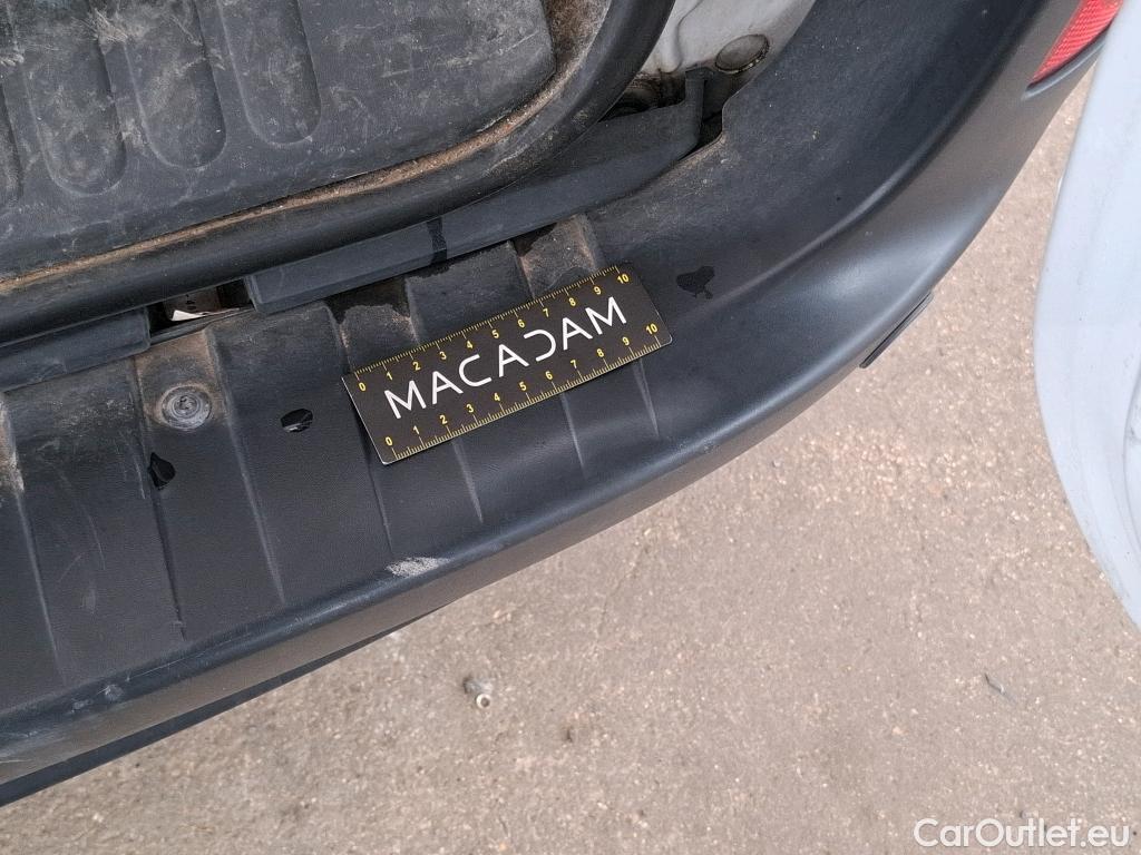  Renault  Kangoo  Express Maxi Extra (Série Spéciale) 1.5 dCi 90CV BVM5 E6 #35