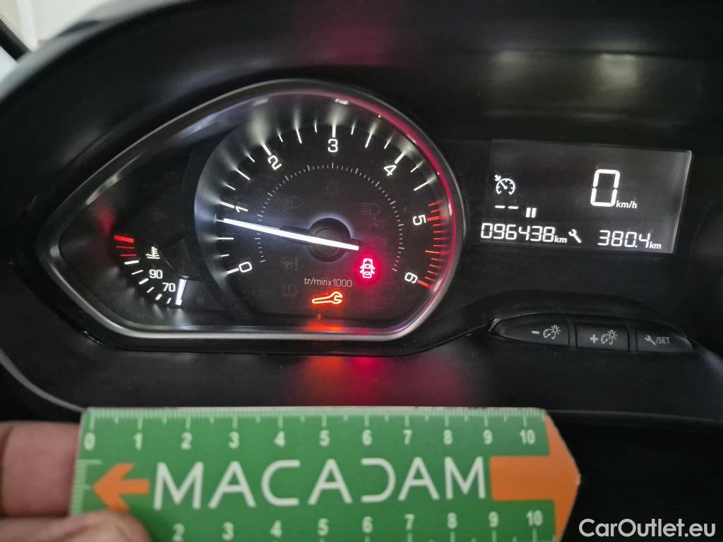  Peugeot  208  Affaire Premium Pack 1.5 HDi 100CV BVM5 E6dT #65