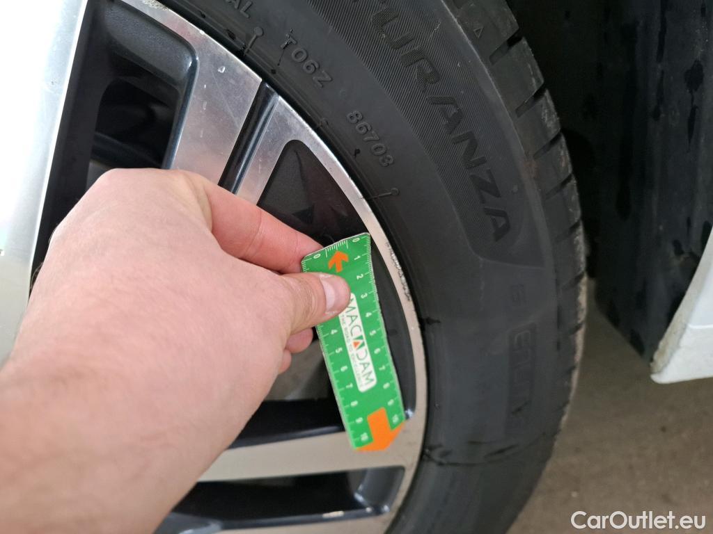  Peugeot  208  Allure Pack 1.2 PureTech 100CV BVA8 E6d #29