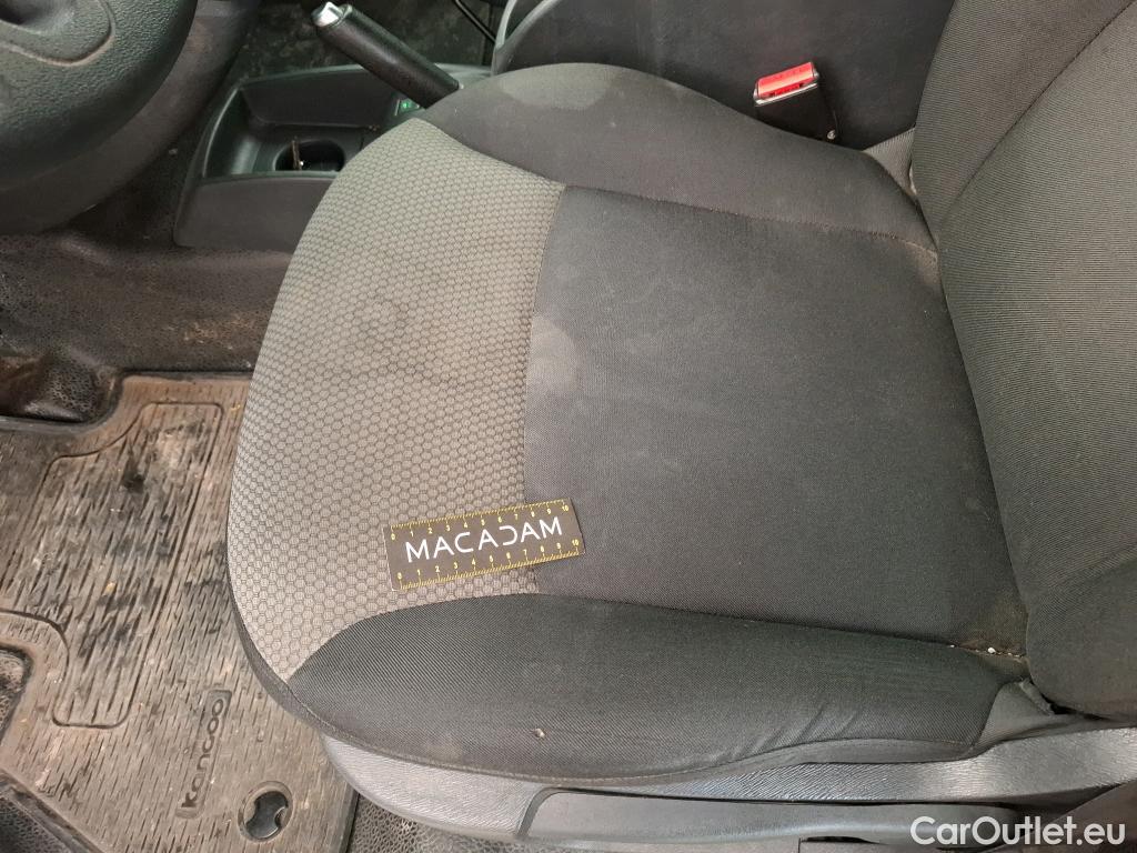  Renault  Kangoo  Express Maxi Extra (Série Spéciale) 1.5 dCi 90CV BVM5 E6 #84