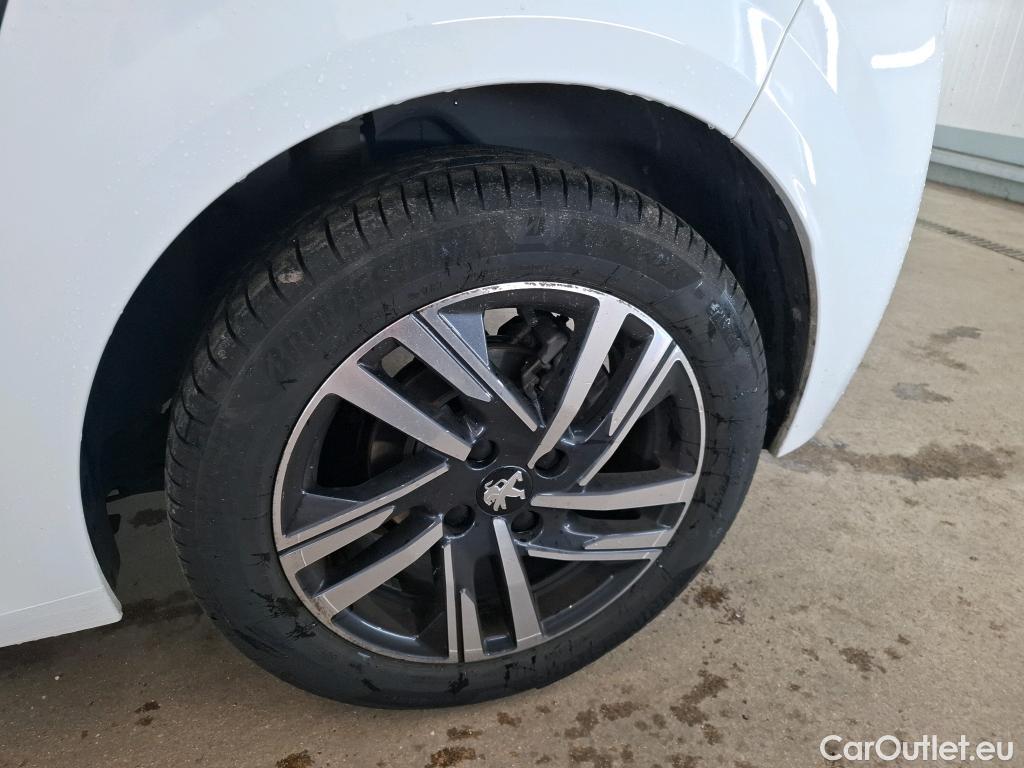  Peugeot  208  Allure Pack 1.2 PureTech 100CV BVA8 E6d #22