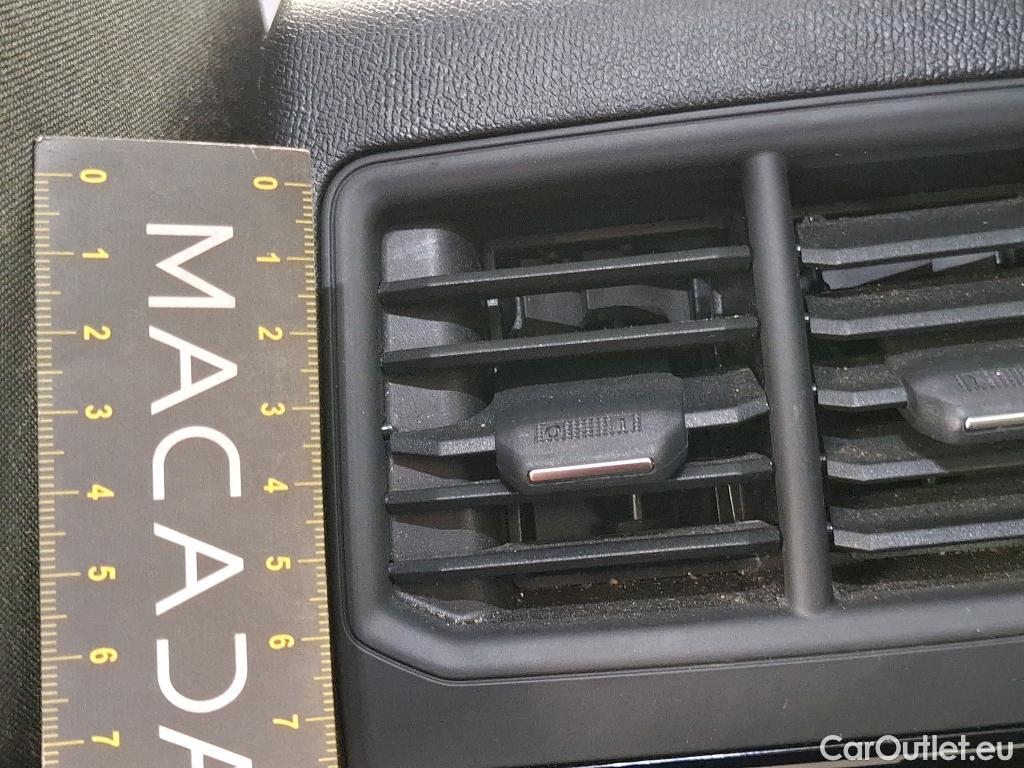  Seat  Leon SEAT  Sportstourer / 2020 / 5P / Break 1.0 eTSI 110 DSG S&S Style Business #45