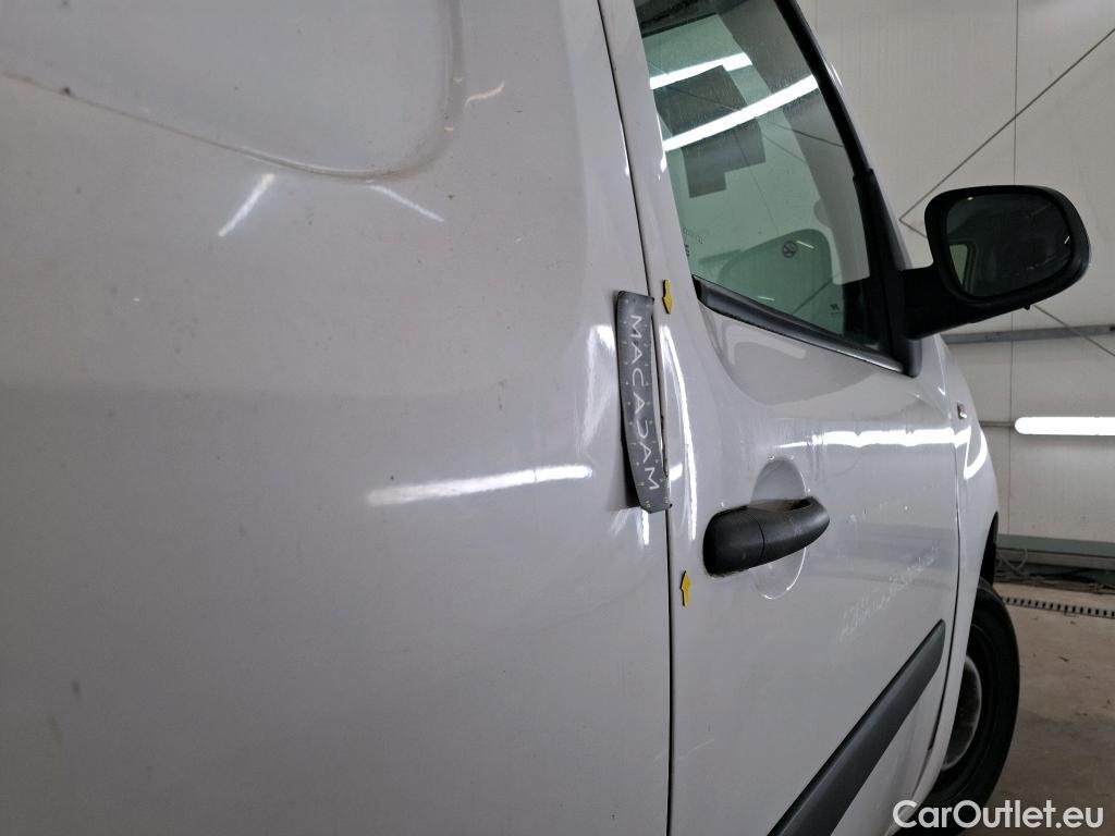  Renault  Kangoo  Express Compact Grand Confort (L0) 1.5 dCi 75CV BVM5 E6 #2