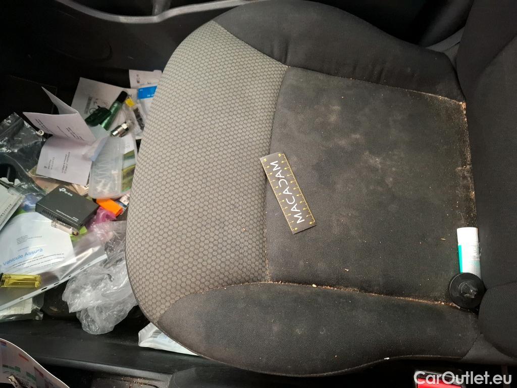  Renault  Kangoo  II Express Maxi Extra (Série Spéciale) 1.5 dCi 95CV BVM6 E6dT #40