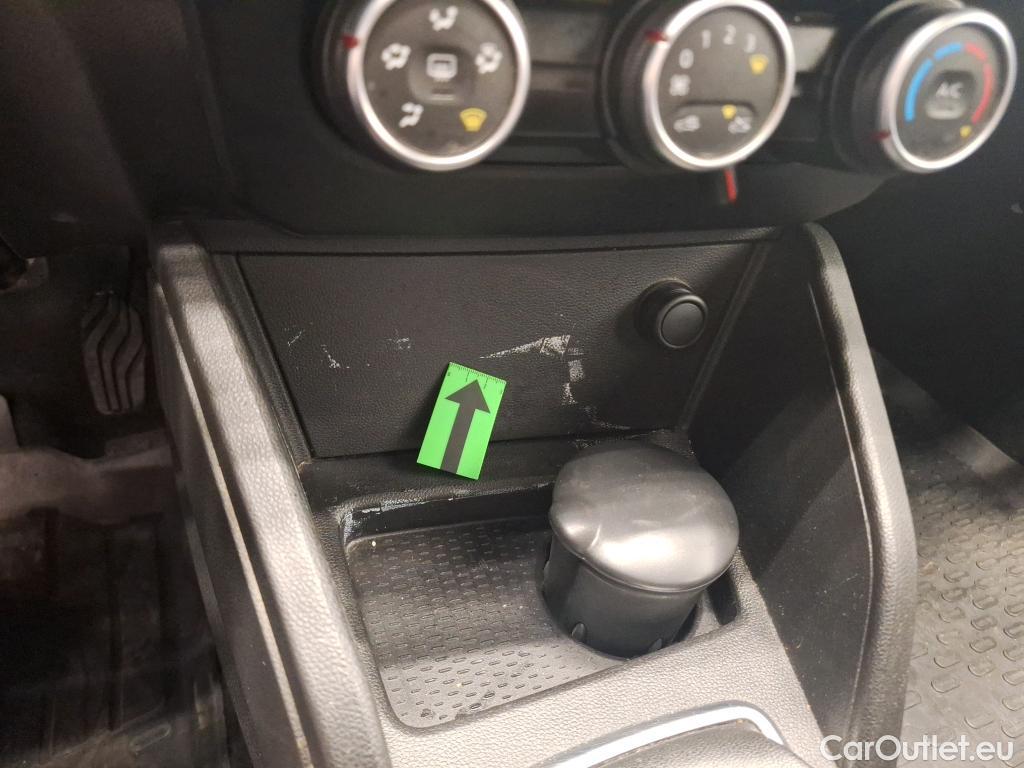  Dacia  Duster 1.5 Blue dCi 115CP Comfort 4WD #34