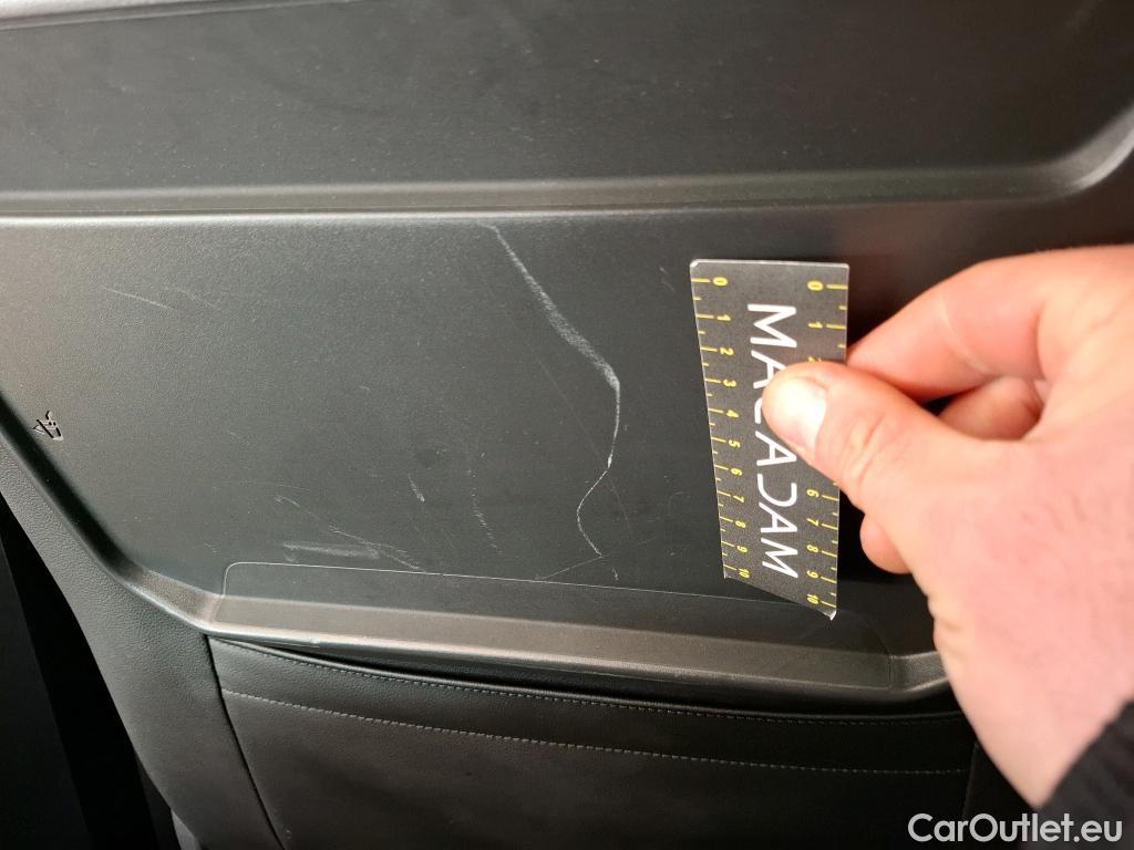  Volkswagen  Tiguan VOLKSWAGEN  5p SUV 2.0 TDI 150 DSG7 Carat Exclusive #16