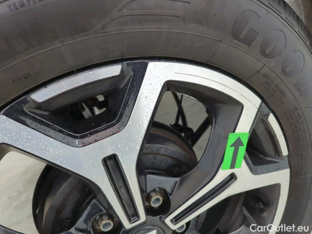  Dacia  Duster 1.5 Blue dCi 115 Prestige 4WD #6