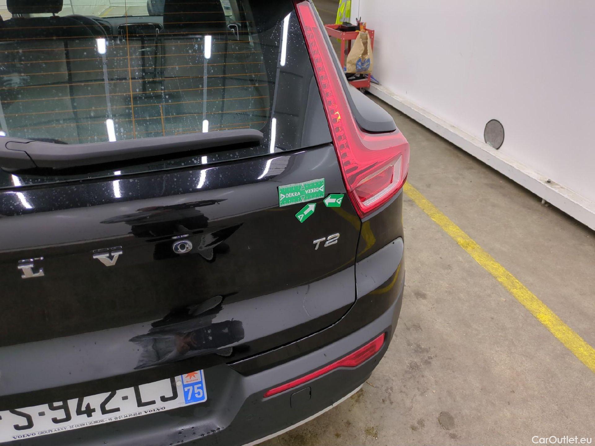  Volvo  XC 40 XC40 Momentum 2WD 1.5 130CV BVA8 E6d #58