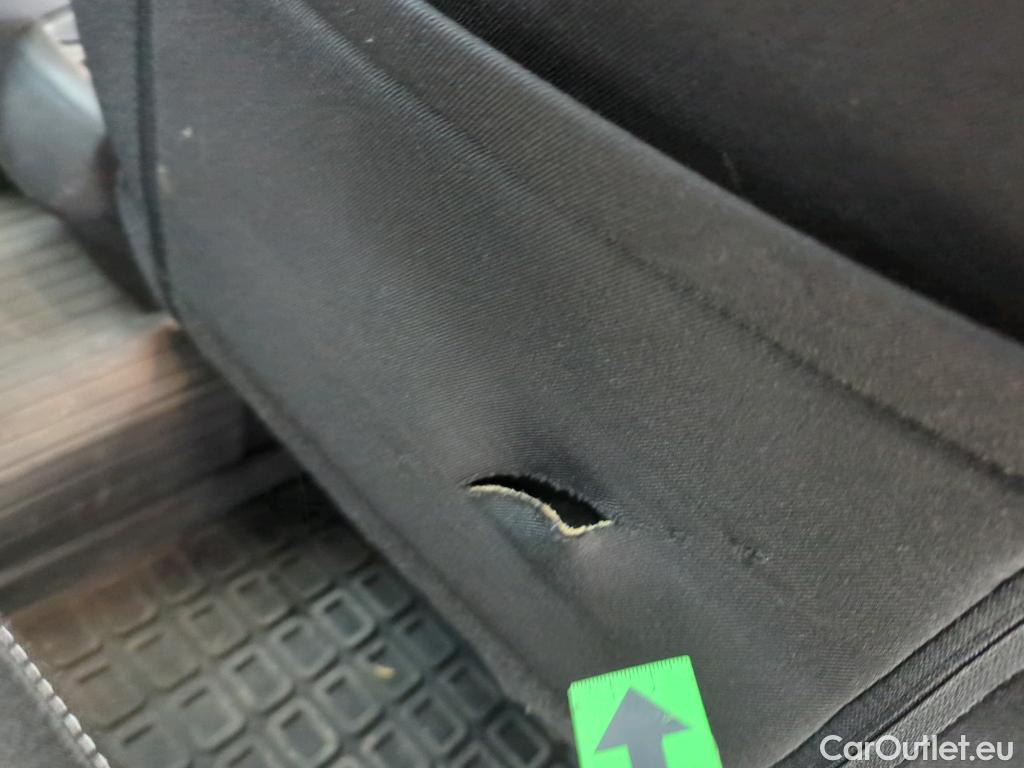  Dacia  Duster 1.5 Blue dCi 115CP Comfort 4WD #22