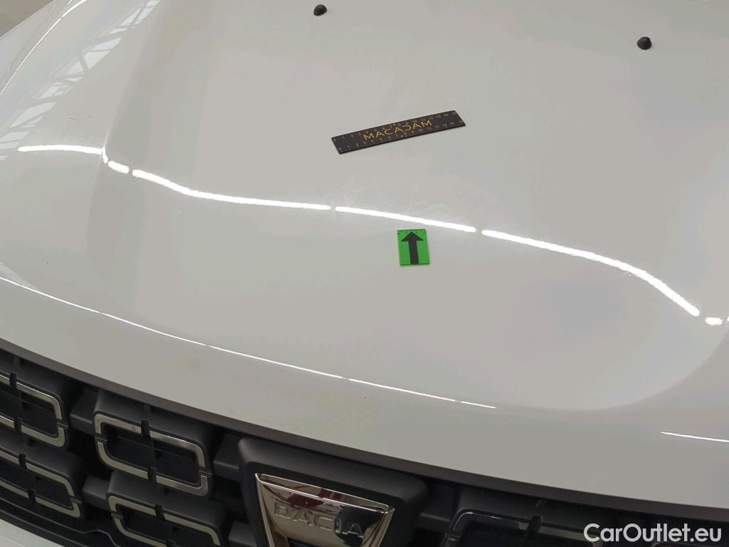  Dacia  Duster 1.5 Blue dCi 115CP Comfort 4WD #30