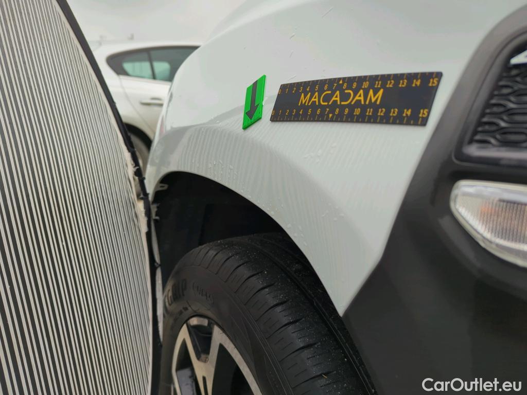  Dacia  Duster 1.5 Blue dCi 115 Prestige 4WD #40