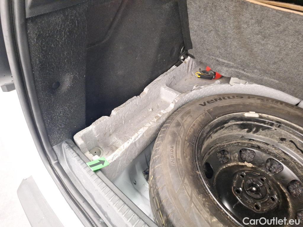  Dacia  Duster 1.5 Blue dCi 115CP Comfort 4WD #27