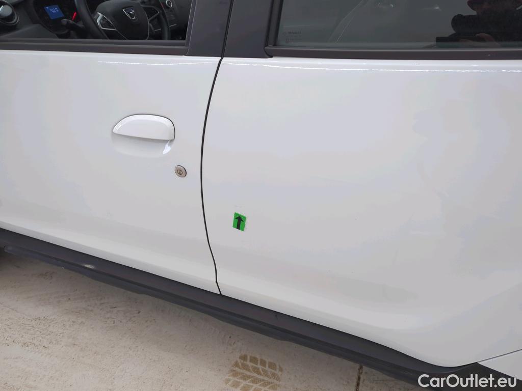  Dacia  Duster 1.5 Blue dCi 115CP Comfort 4WD #69