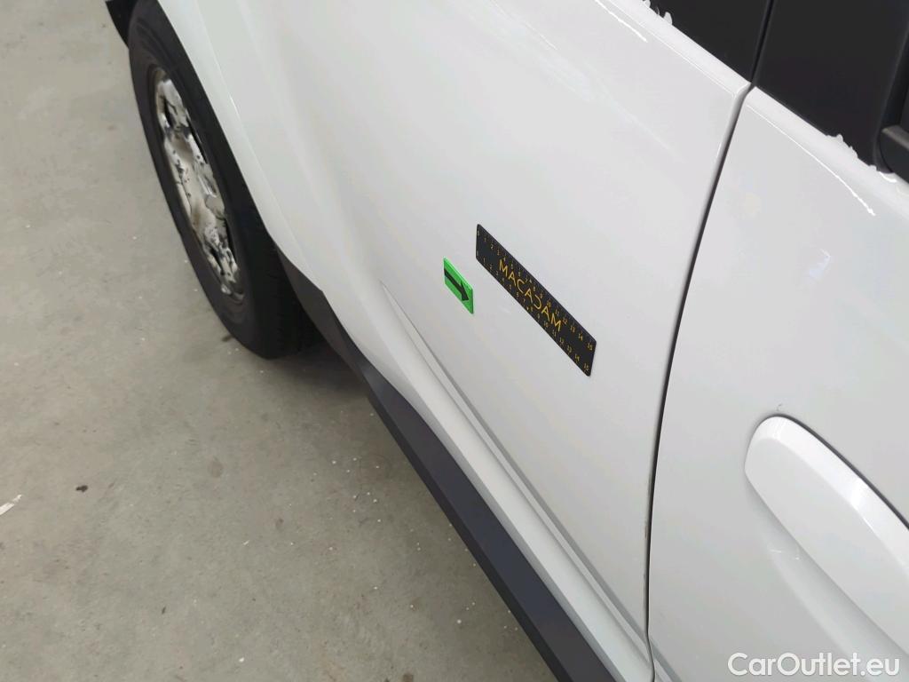  Dacia  Duster 1.5 Blue dCi 115CP Comfort 4WD #10