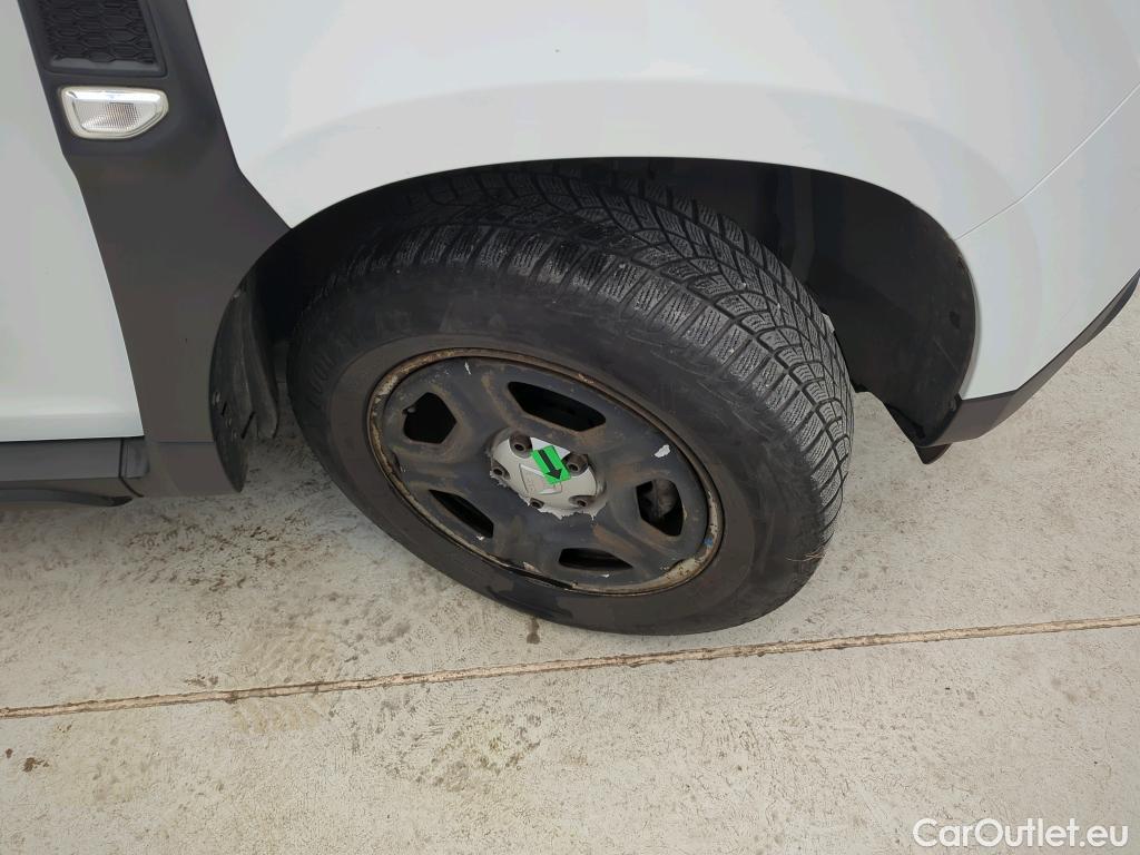  Dacia  Duster 1.5 Blue dCi 115CP Comfort 4WD #23