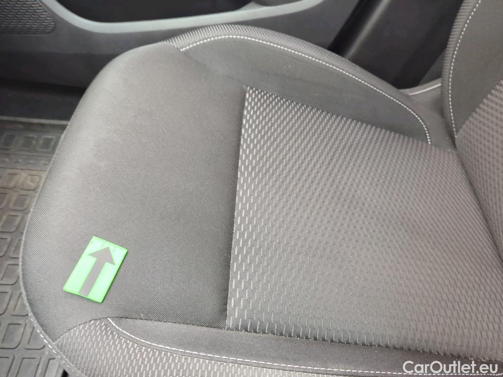  Dacia  Duster 1.5 Blue dCi 115CP Comfort 4WD #40