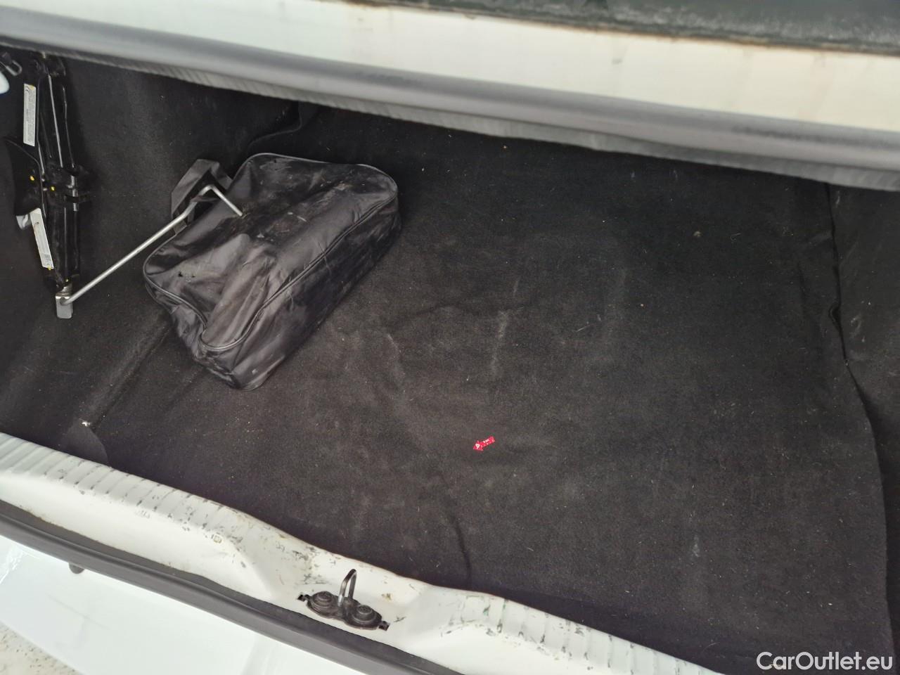  Dacia  Logan 1.0 TCe 90CP Comfort MT6 #35