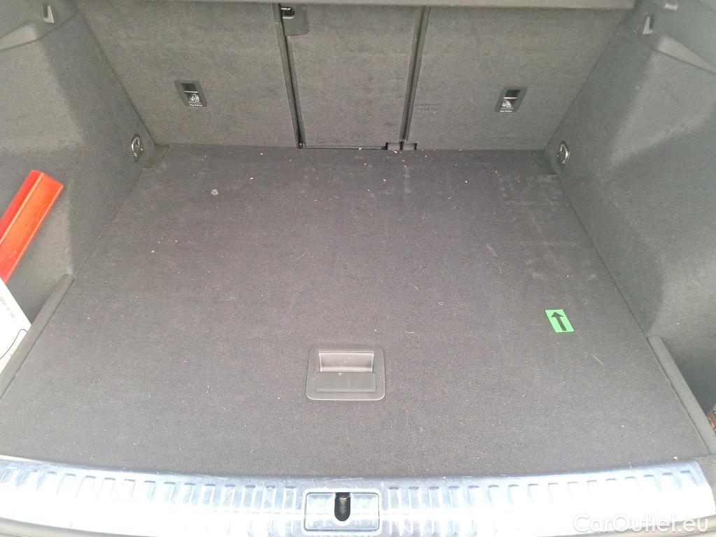  Audi  Q3 2.0 40 TDI Advanced S tronic quattro #3