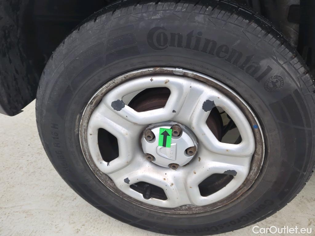  Dacia  Duster 1.5 Blue dCi 115CP Comfort 4WD #27