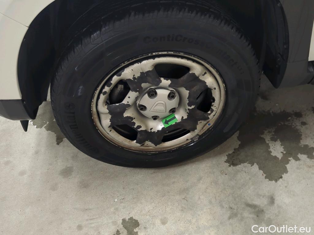  Dacia  Duster 1.5 Blue dCi 115CP Comfort 4WD #11