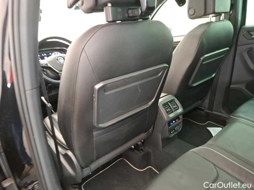  Volkswagen  Tiguan VOLKSWAGEN  5p SUV 2.0 TDI 150 DSG7 Carat Exclusive #15