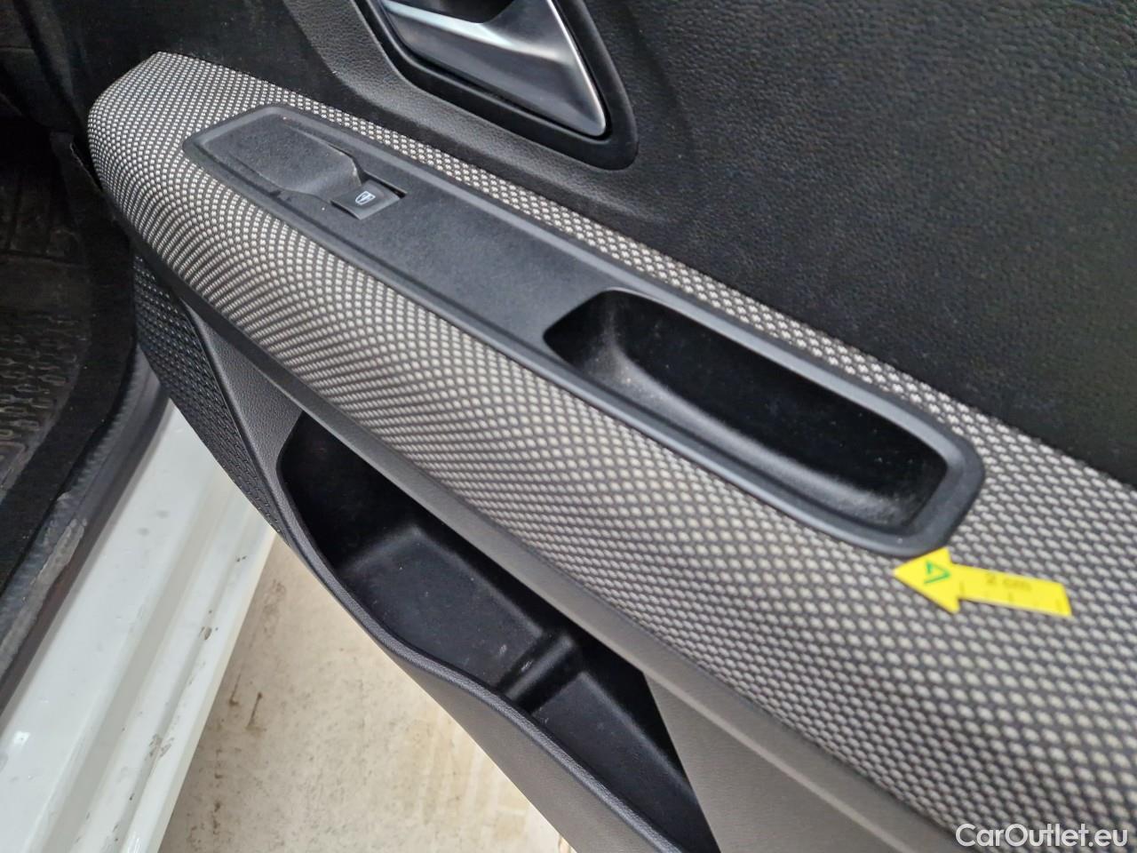  Dacia  Logan 1.0 TCe 90CP Comfort MT6 #36