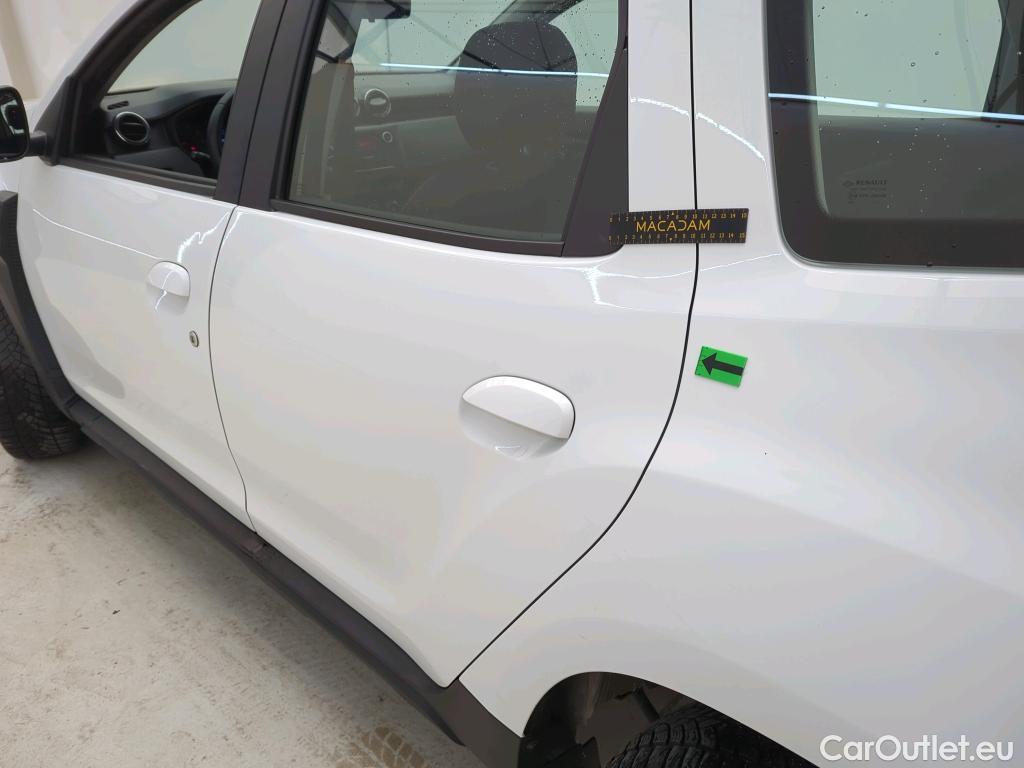  Dacia  Duster 1.5 Blue dCi 115CP Comfort 4WD #13