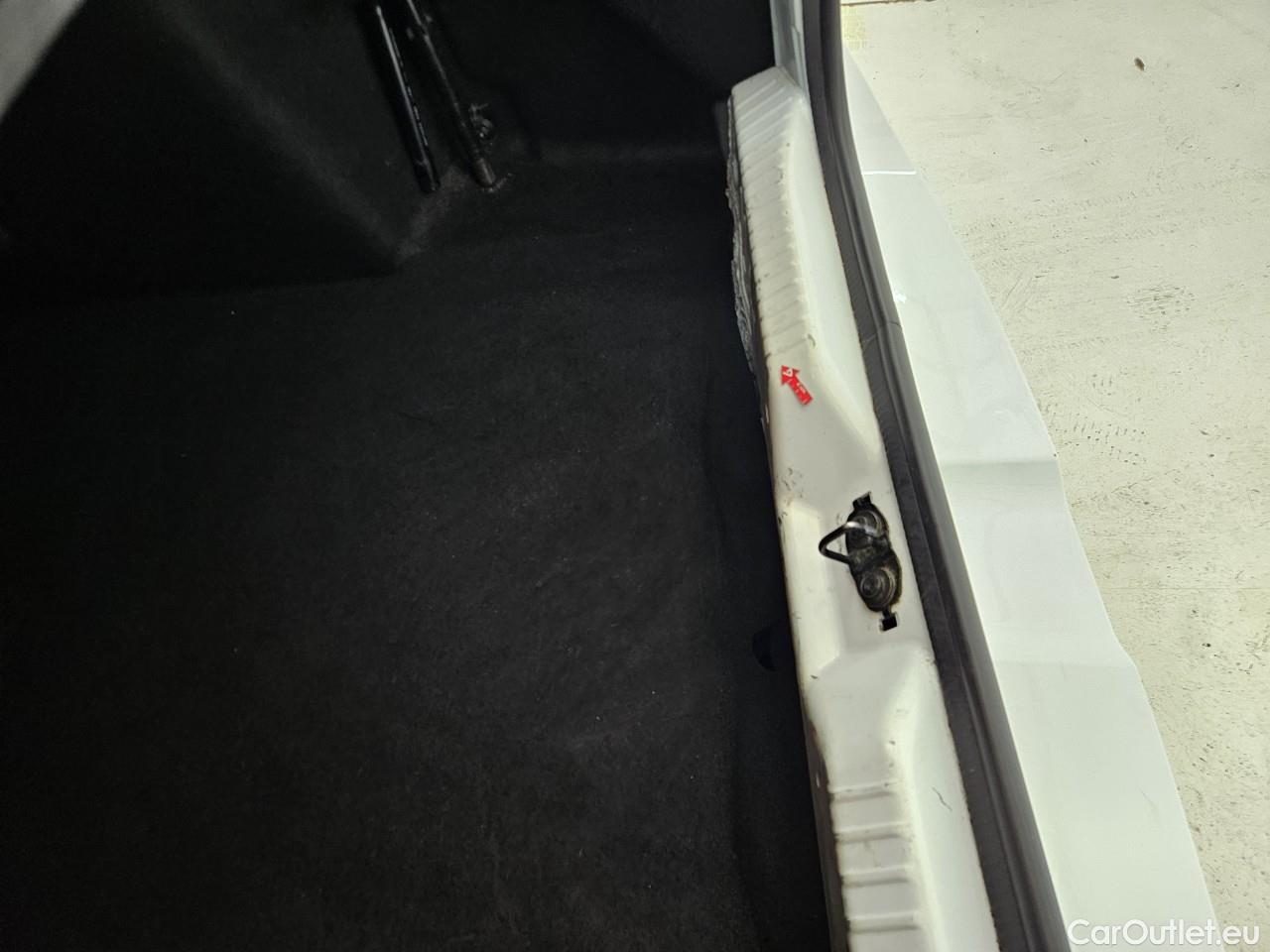  Dacia  Logan 1.0 TCe 90CP Comfort MT6 #39