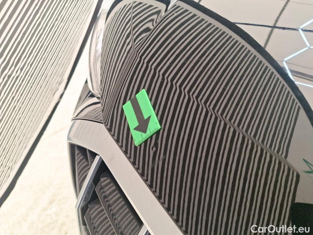  Audi  Q3 2.0 40 TDI Advanced S tronic quattro #8